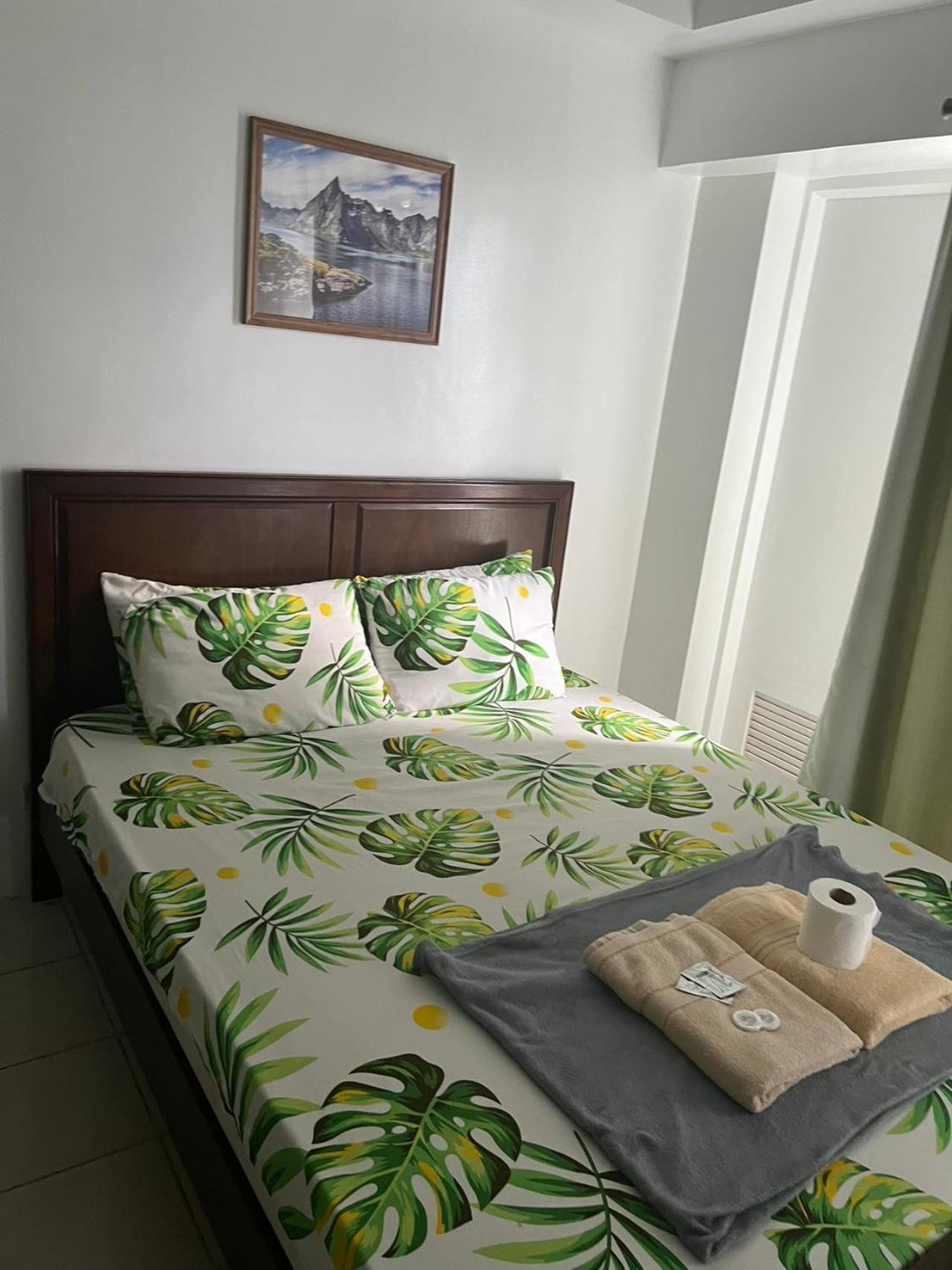Cityland Tagaytay Taal Lake View City View Free Pool Parking Studios With Balcony Are City View Тагайтай Экстерьер фото