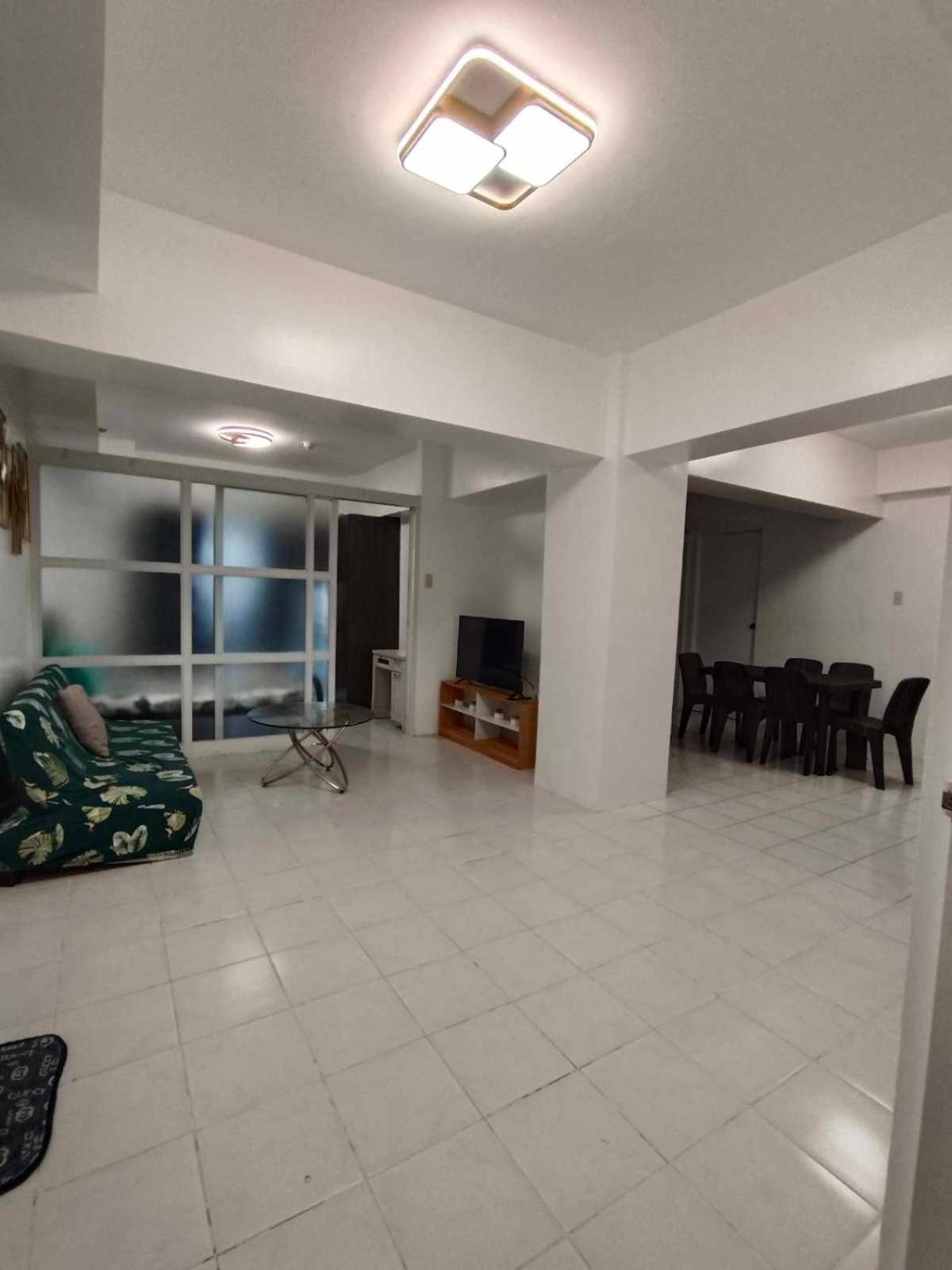 Cityland Tagaytay Taal Lake View City View Free Pool Parking Studios With Balcony Are City View Тагайтай Экстерьер фото